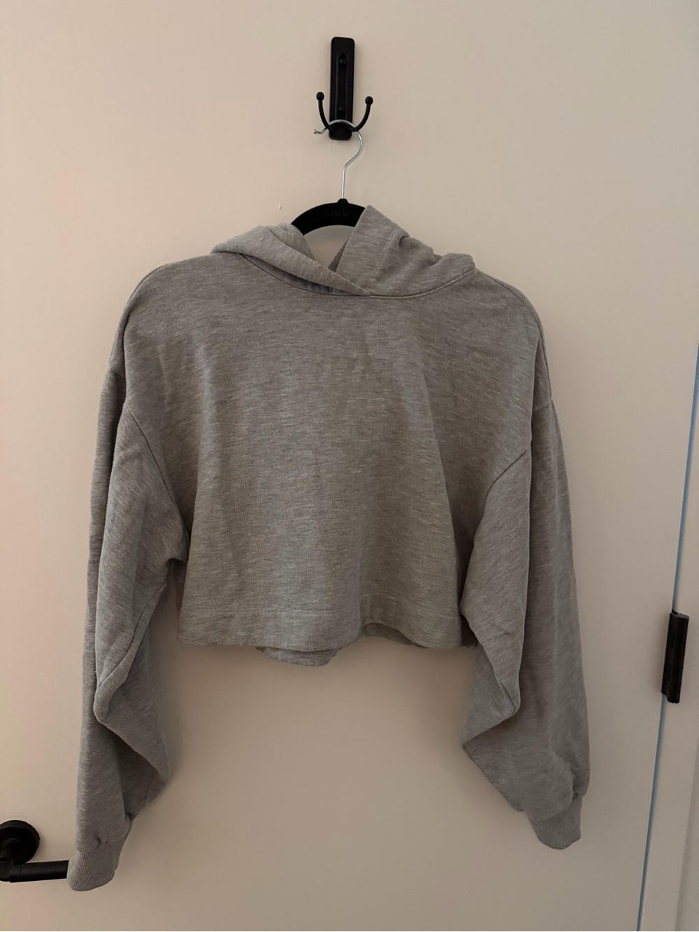 ALO Gray Cropped Hoodie Sweatshirt - Women's Casual Top